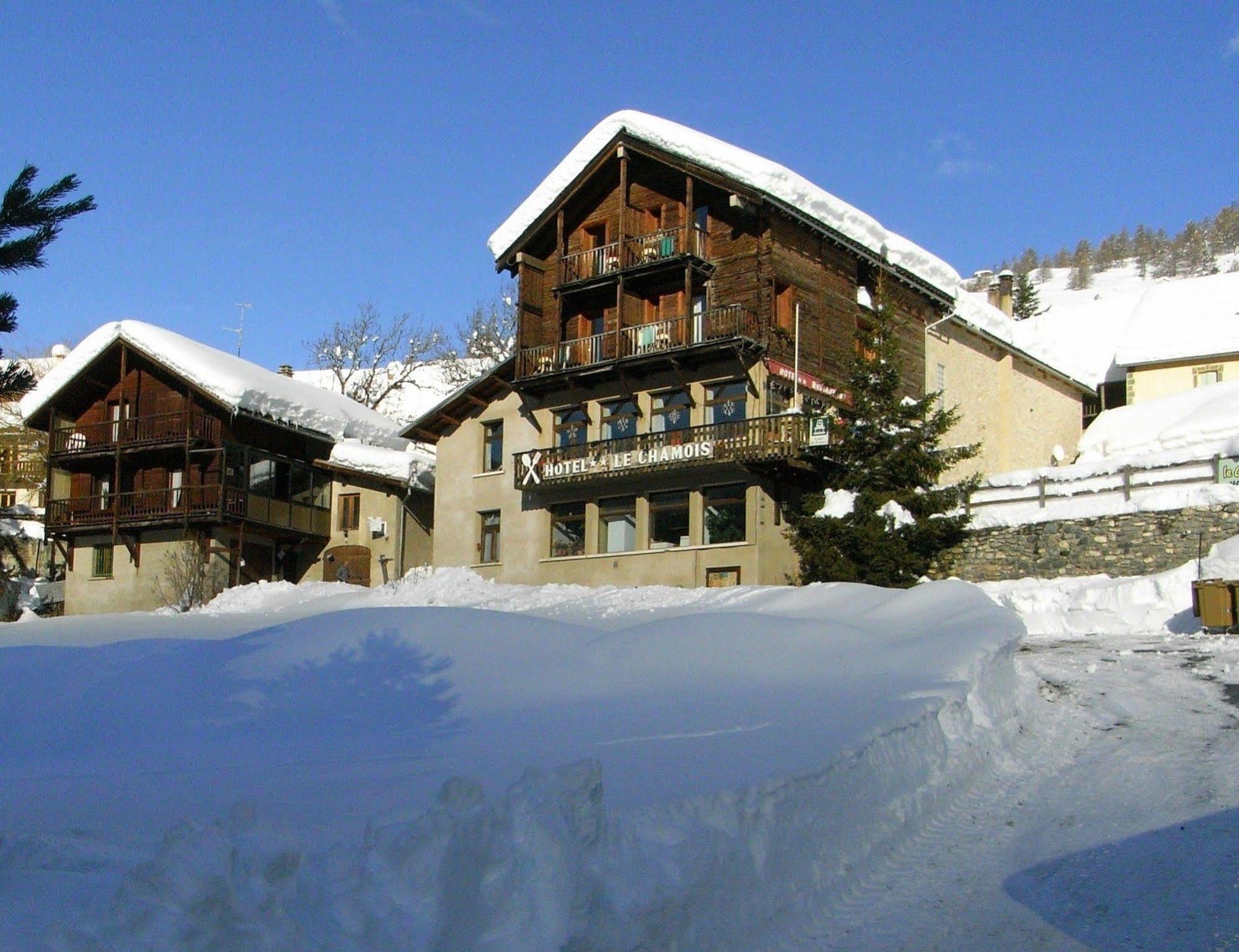 Hotel Le Chamois Logis Molines-en-Queyras Eksteriør billede
