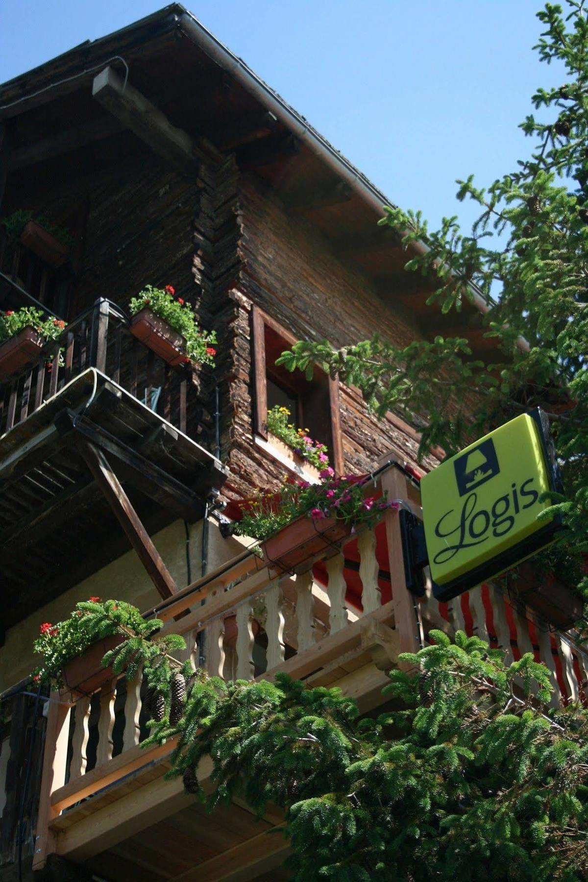 Hotel Le Chamois Logis Molines-en-Queyras Eksteriør billede