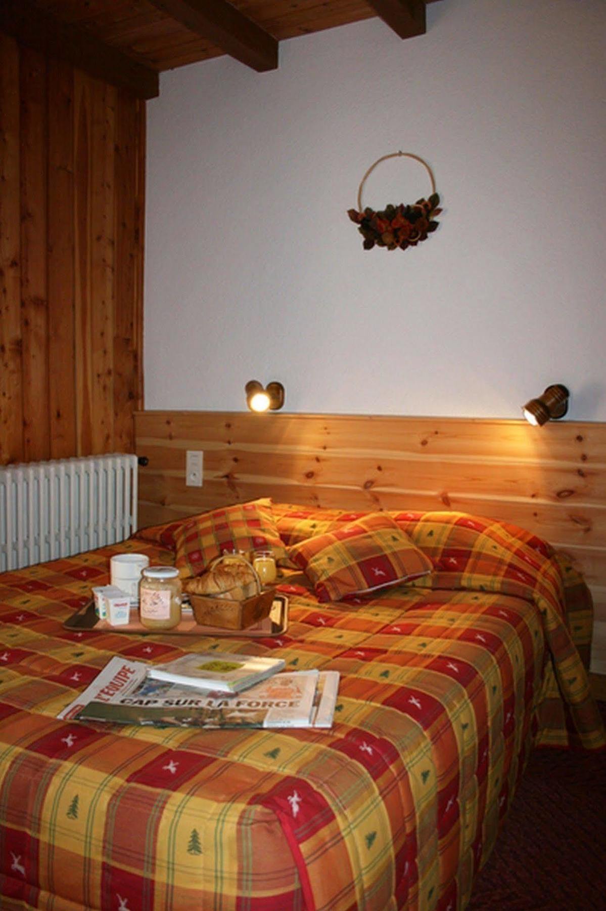 Hotel Le Chamois Logis Molines-en-Queyras Eksteriør billede