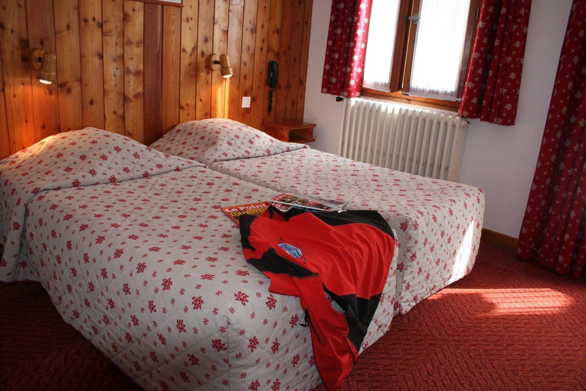 Hotel Le Chamois Logis Molines-en-Queyras Eksteriør billede