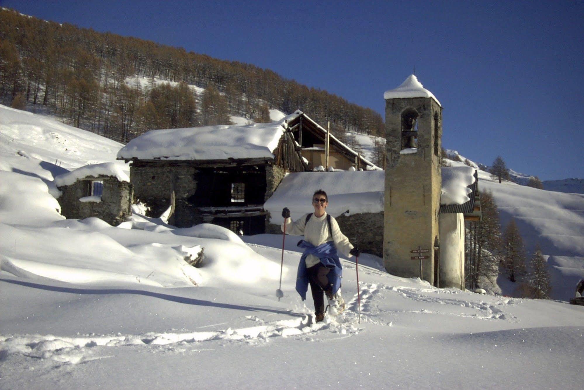 Hotel Le Chamois Logis Molines-en-Queyras Eksteriør billede