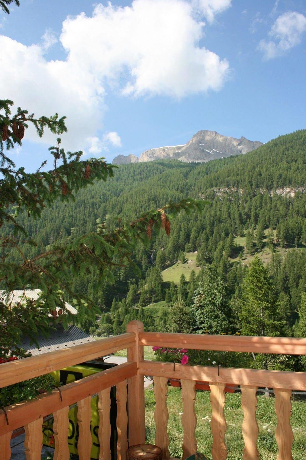 Hotel Le Chamois Logis Molines-en-Queyras Eksteriør billede