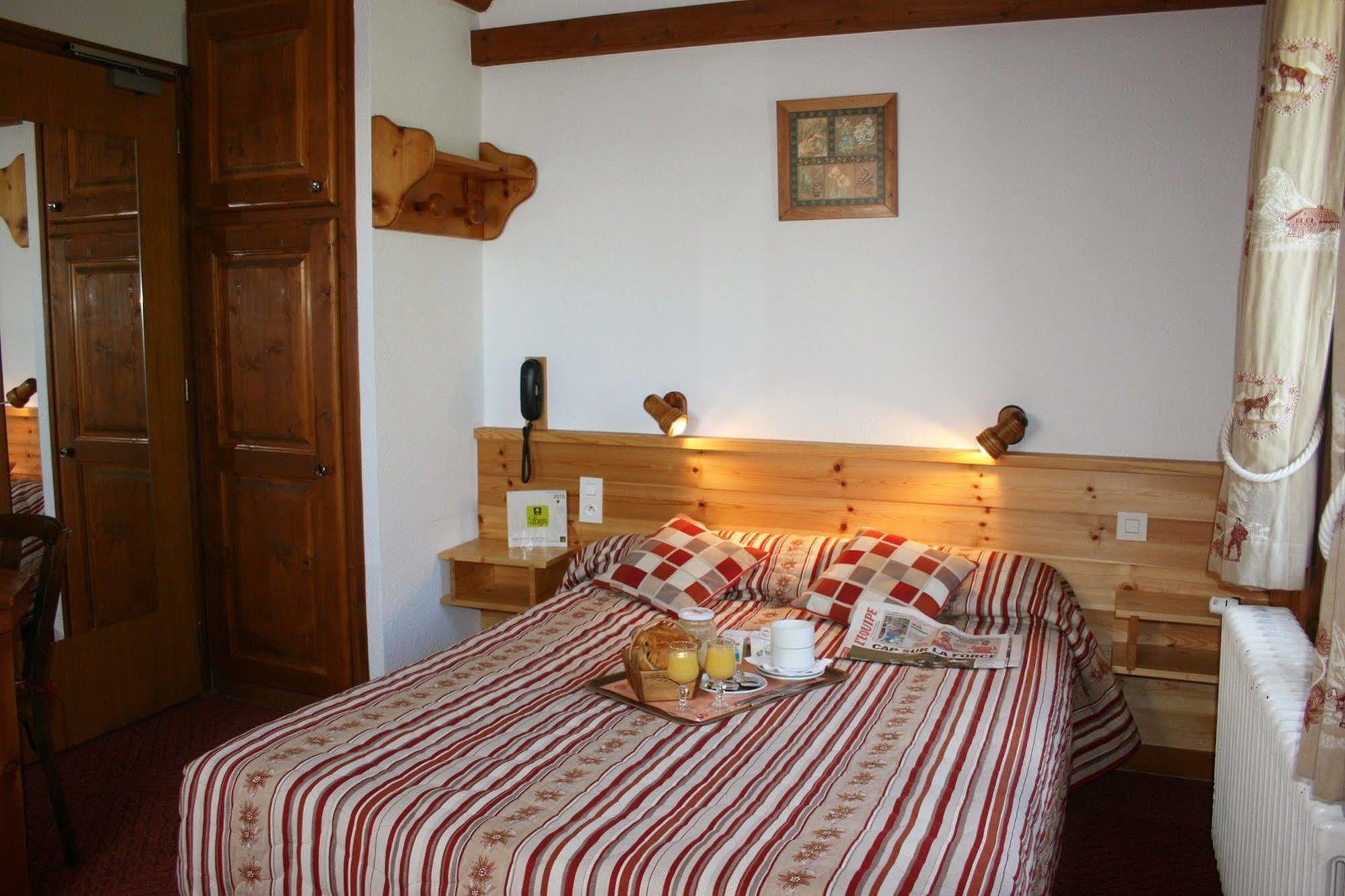Hotel Le Chamois Logis Molines-en-Queyras Eksteriør billede